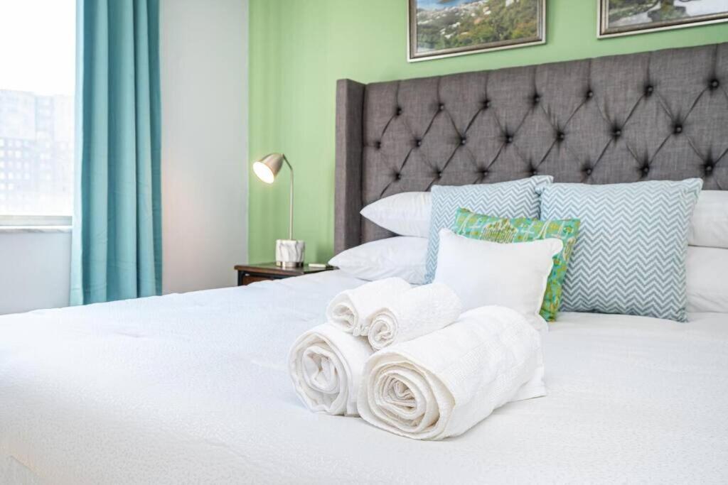 Heart Downtown! City View Onsite Parking! King Bed Lm807 Atlanta Eksteriør bilde